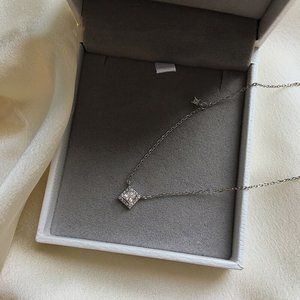 NEW Silver Cubic SImple Zircon Square Necklace